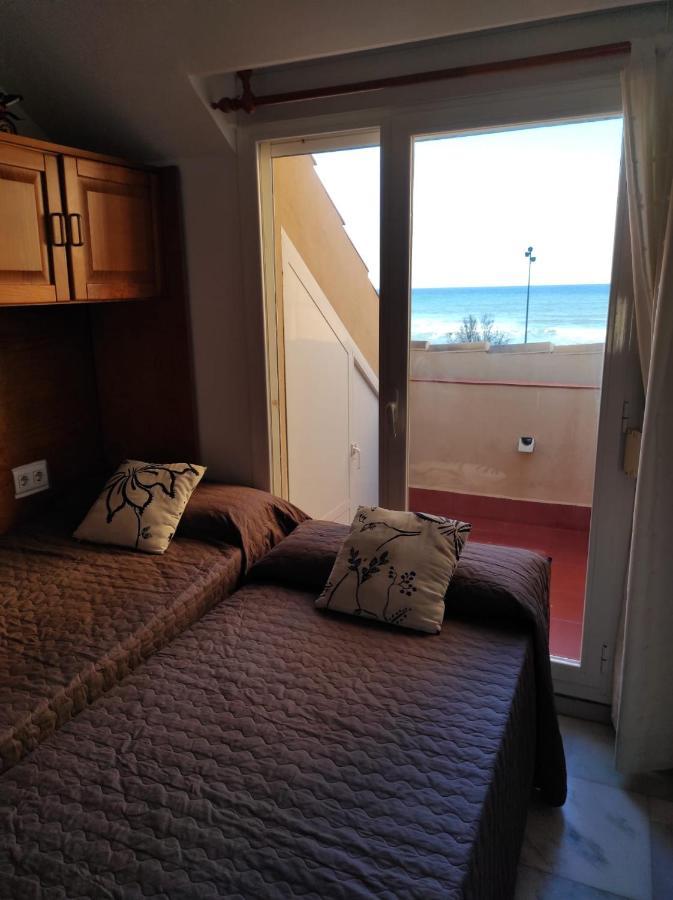 Atico Primera Linea Marina Beach Фуэнхирола Экстерьер фото