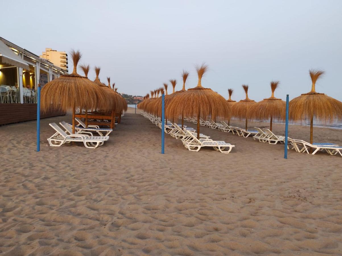Atico Primera Linea Marina Beach Фуэнхирола Экстерьер фото