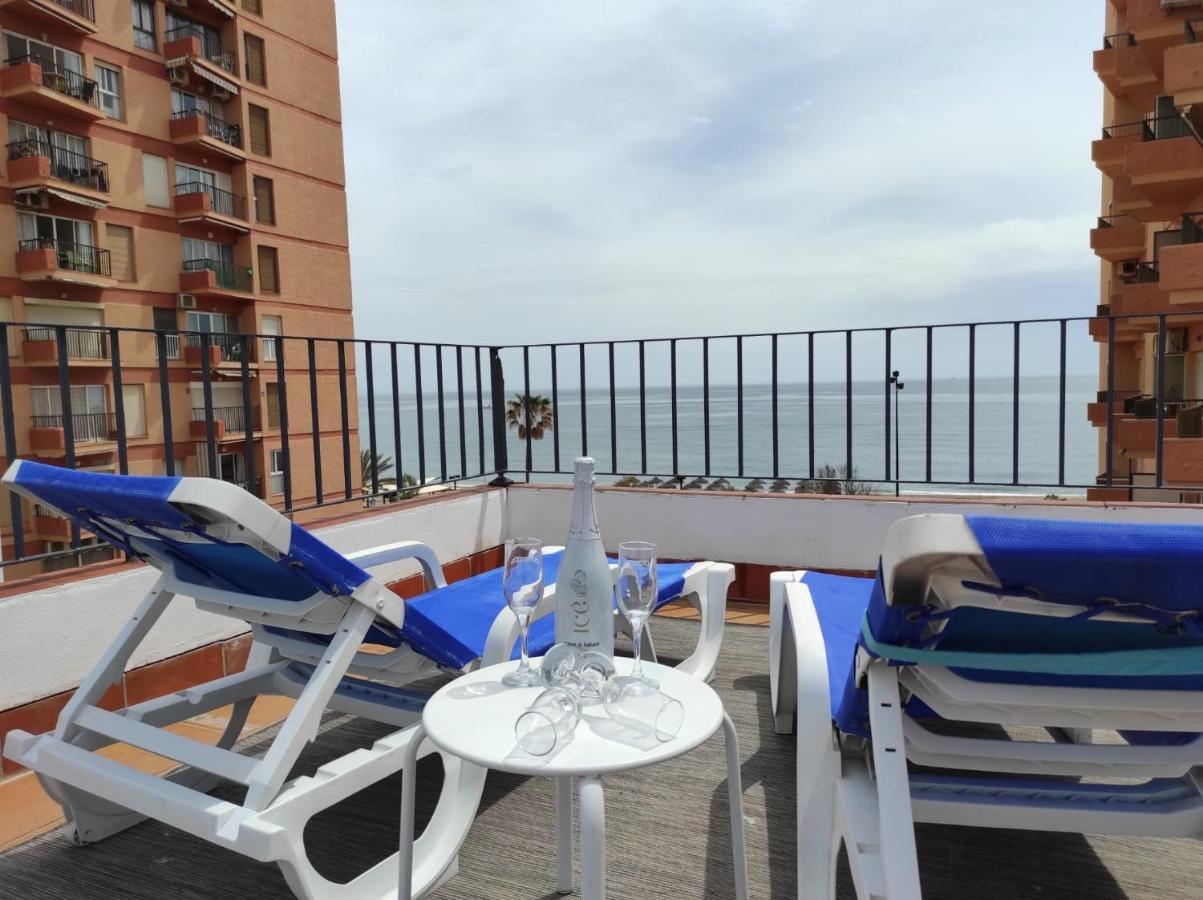 Atico Primera Linea Marina Beach Фуэнхирола Экстерьер фото